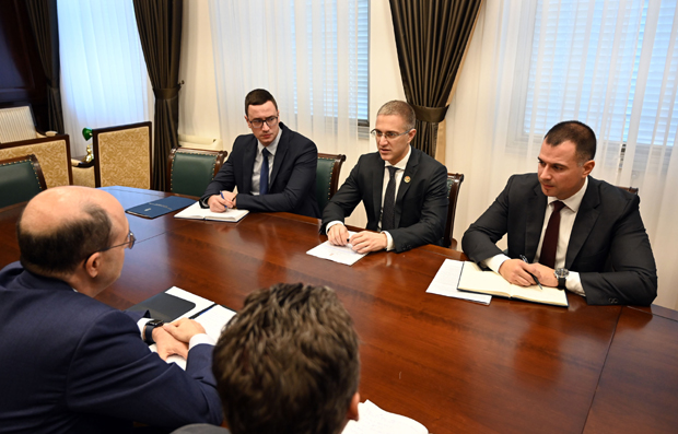 Стефановић са амбасадором Италије: Стратешки циљ Србије чланство у ЕУ (ФОТО)